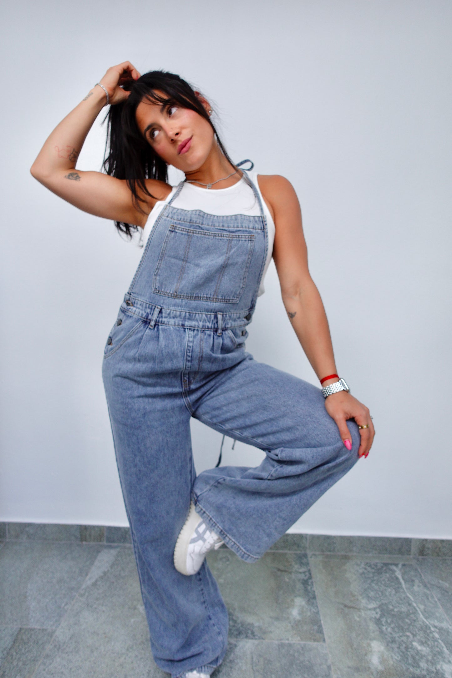 BACKLESS DENIM OVERALL