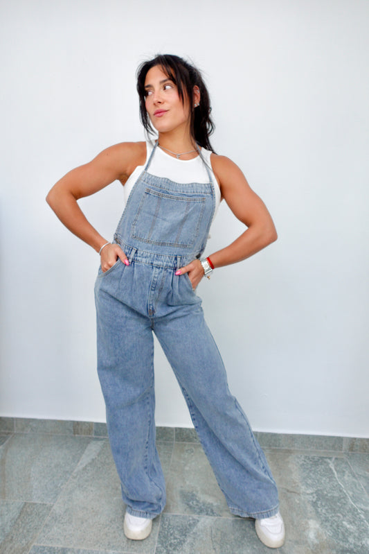 BACKLESS DENIM OVERALL